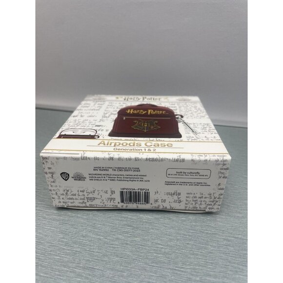 HARRY POTTER  Hogwarts Crest Backpack AirPod Case Gen 1 & 2 - Picture 3 of 10